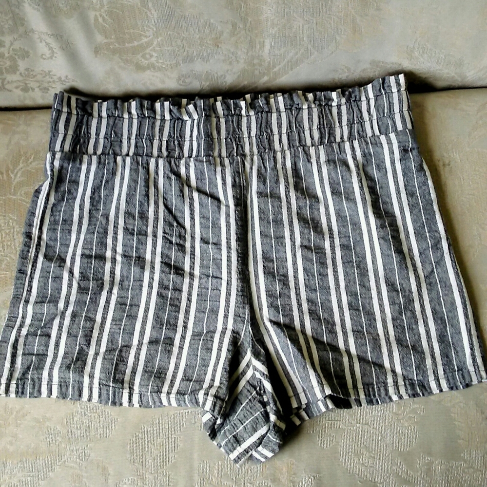 Wild Fable paper bag high waisted shorts